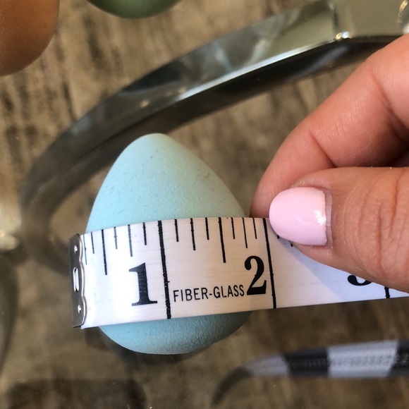 Polish’d Beauty supply 5 blending sponges - Picture 4 of 6